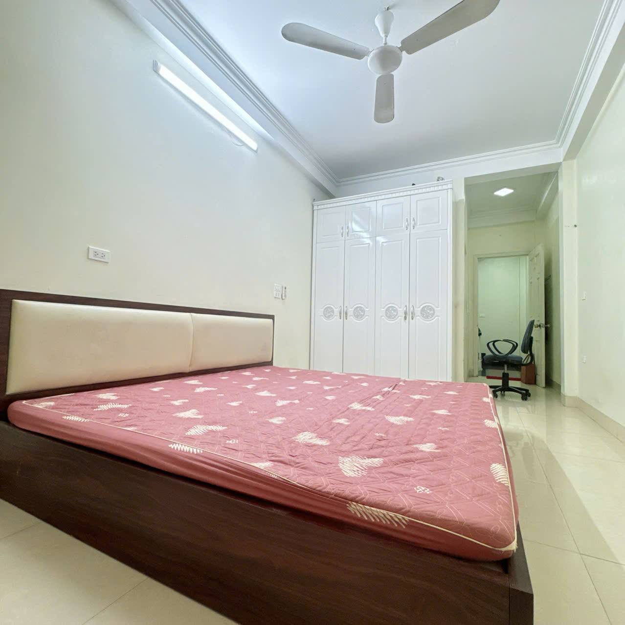 Cho thuê nhà mới đẹp Lê Quang Đạo, 35m2, 5 tầng, 3 ngủ, 14 Triệu KD online, ở hộ gia đình - Ảnh 2